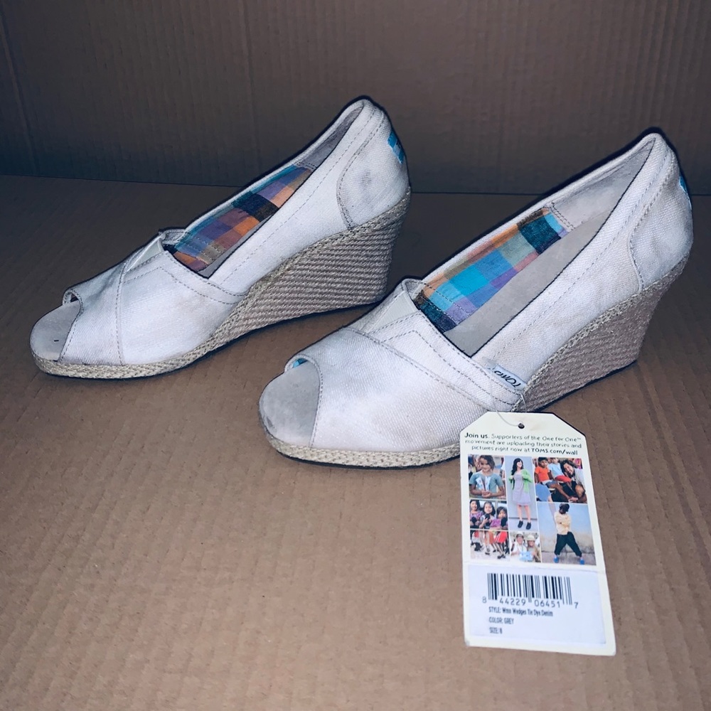 TOMS Wedges Tie Dye Denim Size 8
